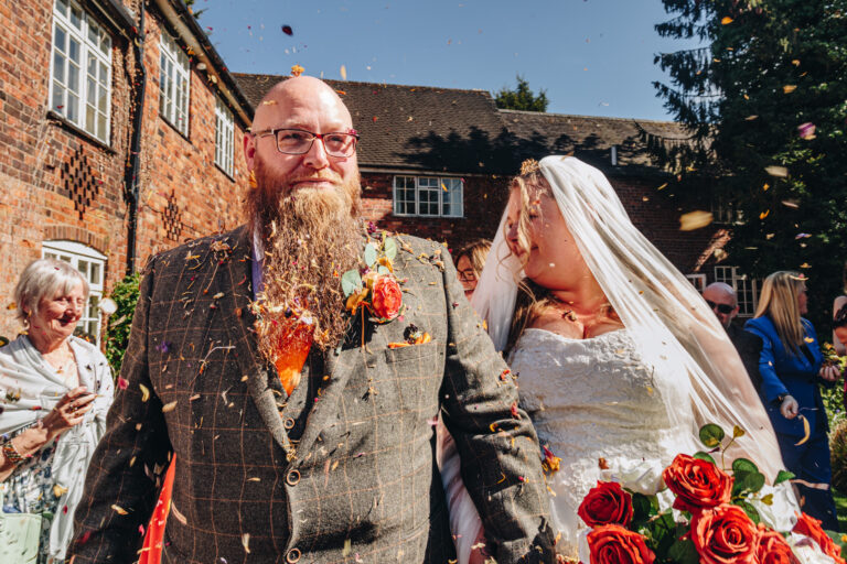 How To Set Your Wedding Budget and Stick To It